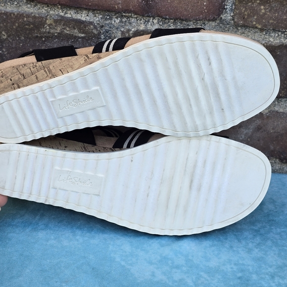 Lifestride Sunshine Strappy Wedges Sandals Sz 10 - Picture 9 of 10